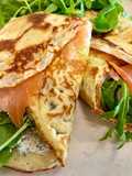 Crêpes fourrées au saumon fumé