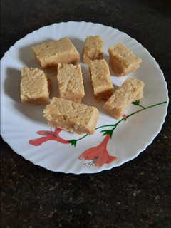மைசூர் பாக் செய்முறை முக்கிய புகைப்படம்