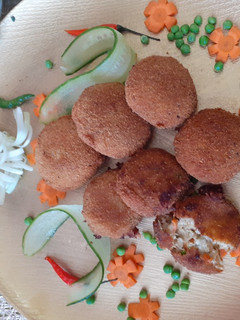 A picture of Spicy crispy spring cutlets.