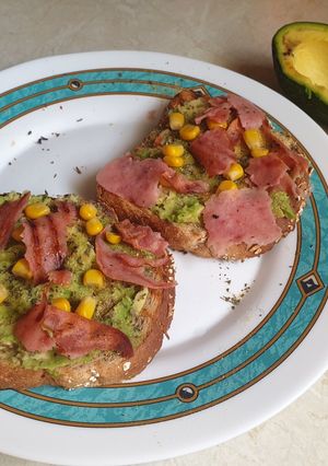 Φωτογραφία της συνταγής Open avo-toast
