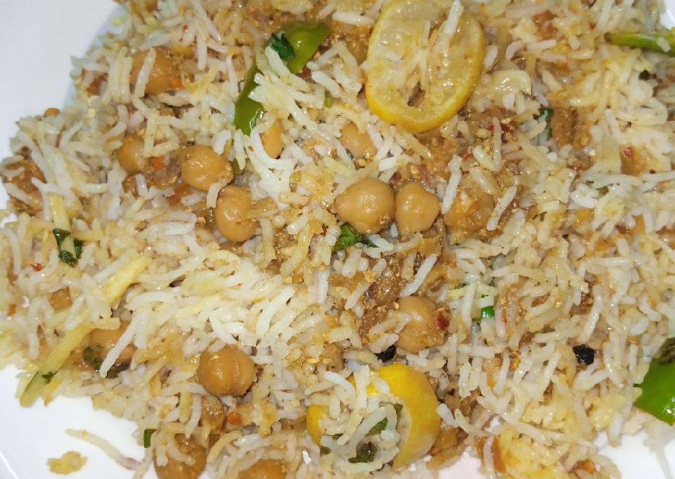 Chickpea masala biryani