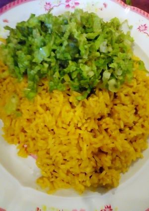 A picture of Rice with lettuce.