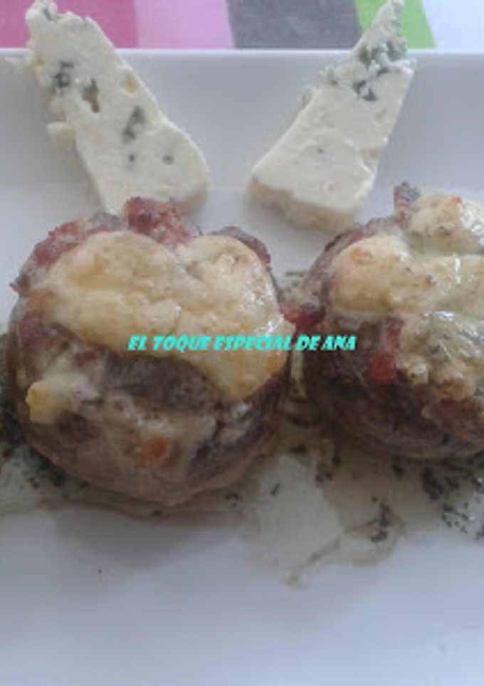 Una foto de Champiñones rellenos de jamón