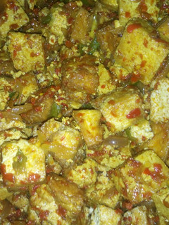 Awara da sauce ainihin hoton girkin