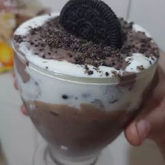 Oreo dessert A picture of Oreo dessert.