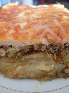 Una foto de Pastel de verduras con patata