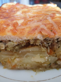 Una foto de Pastel de verduras con patata
