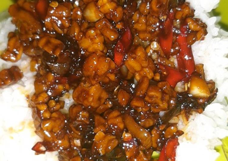 Cara mudah memasak Tempe Orek Kecap Pedas👩🏻‍🍳, Menggugah Selera