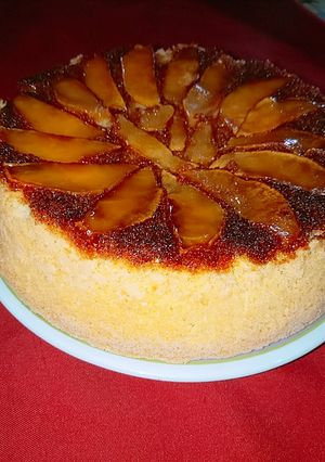 Una foto de Torta de manzana invertida