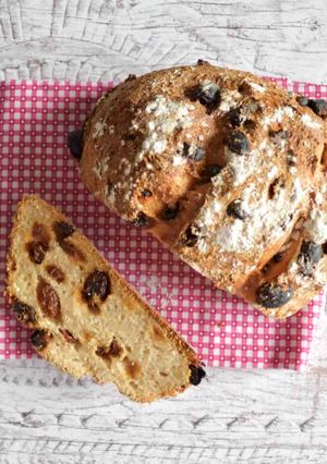 A picture of Cinnamon, Lemon & Raisin Sour Dough.