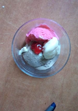 A picture of My home made ice cream.