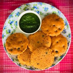 A picture of Damri Dhokla.