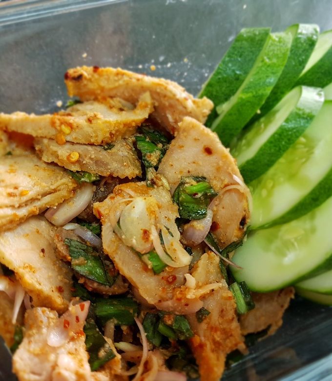 รูปของ น้ำตกคอหมูย่าง keto