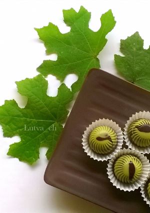 Foto resep Coklat Praline isi Ganache Greentea