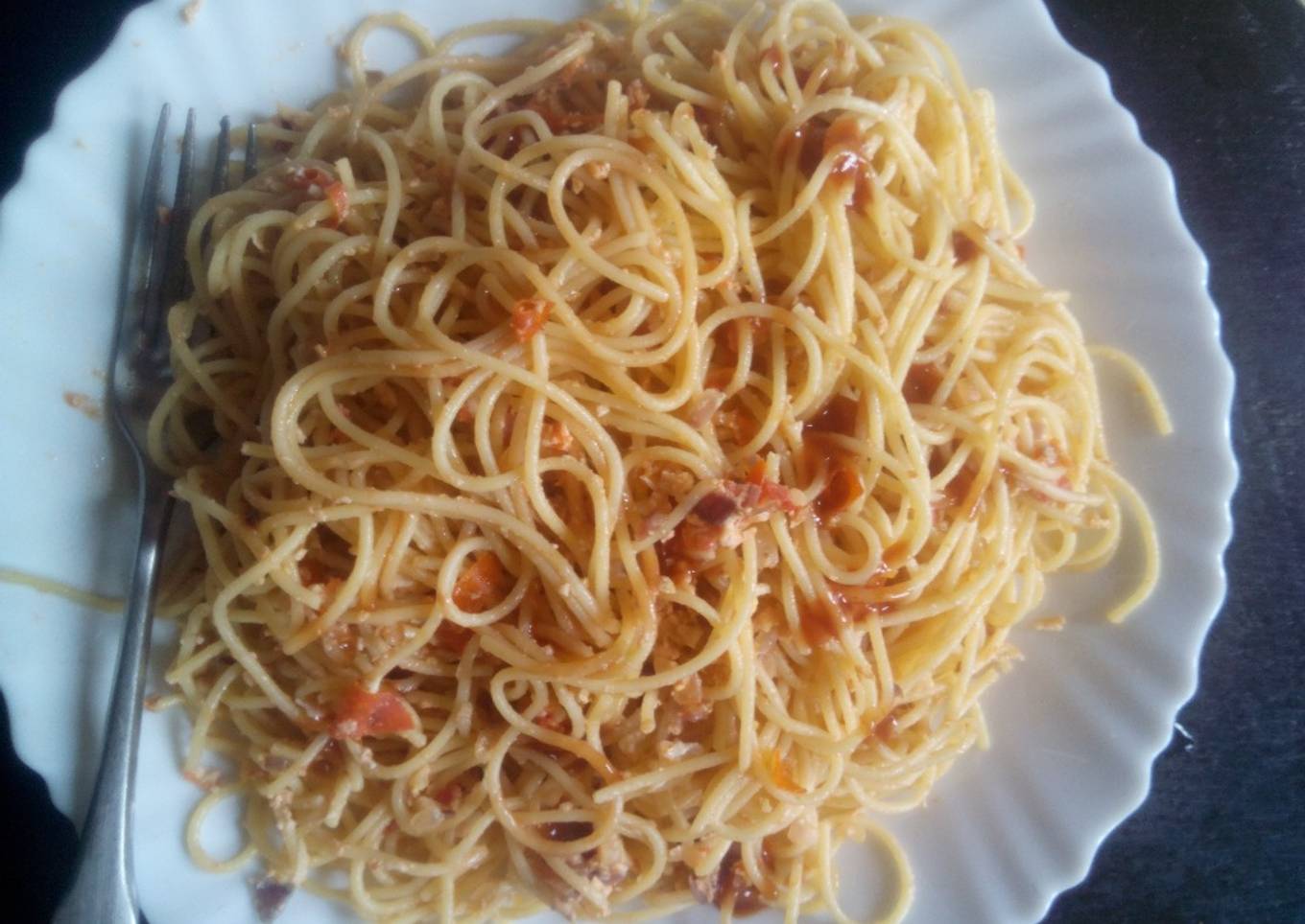 Fried egg spaghetti