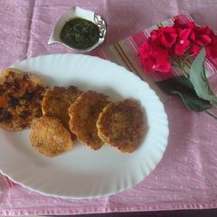 A picture of Semolina uttapam instant recipe.