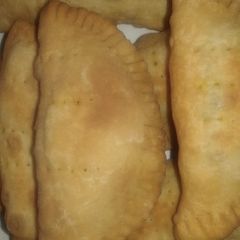 A picture of Fried meat pie.