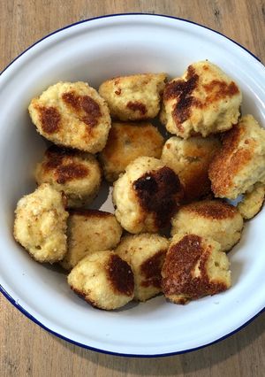 Une photo de Boulettes de poulet au curry