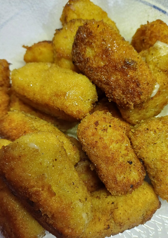 Una foto de Croquetas de cebolla caramelizada y queso de cabra
