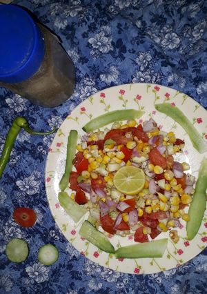 પોપકોર્ન મિક્સ સલાડ (Popcorn Mix Salad Recipe In Gujarati) રેસીપી મુખ્ય ફોટો