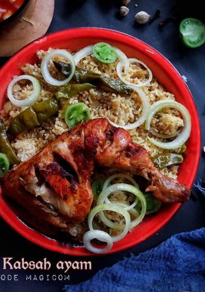 Foto resep Nasi Kabsah Ayam (metode magicom)