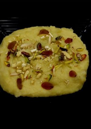 A picture of Mawa Malai Sweet Potato Halwa.