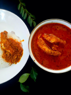 மீன் குழம்பு (fish curry recipe in Tamil) செய்முறை முக்கிய புகைப்படம்