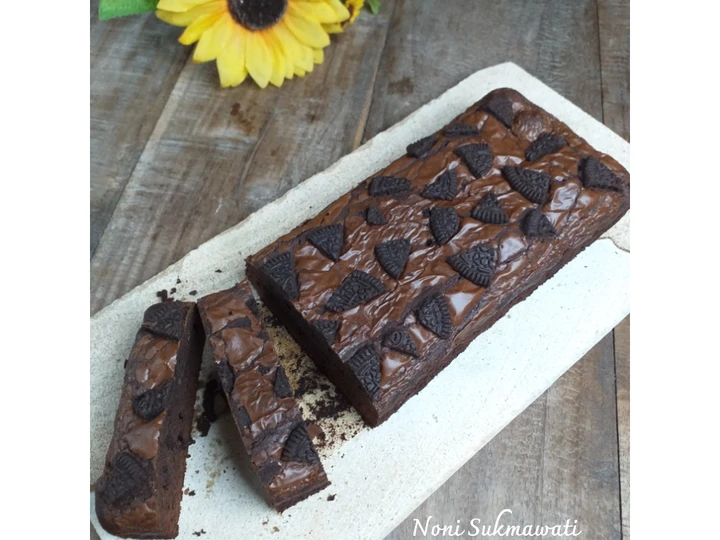Cara Mudah Membikin Resep Brownies Panggang 1 Telur Shiny Crust yang Uenak Anti Ribet, Mantap