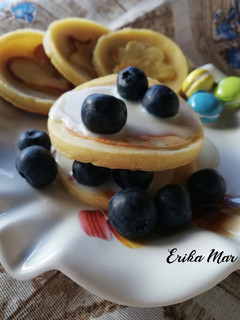 Foto di Pancake ai mirtilli con crema di complete