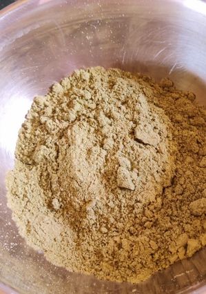 A picture of Preserved mint chutney powder.