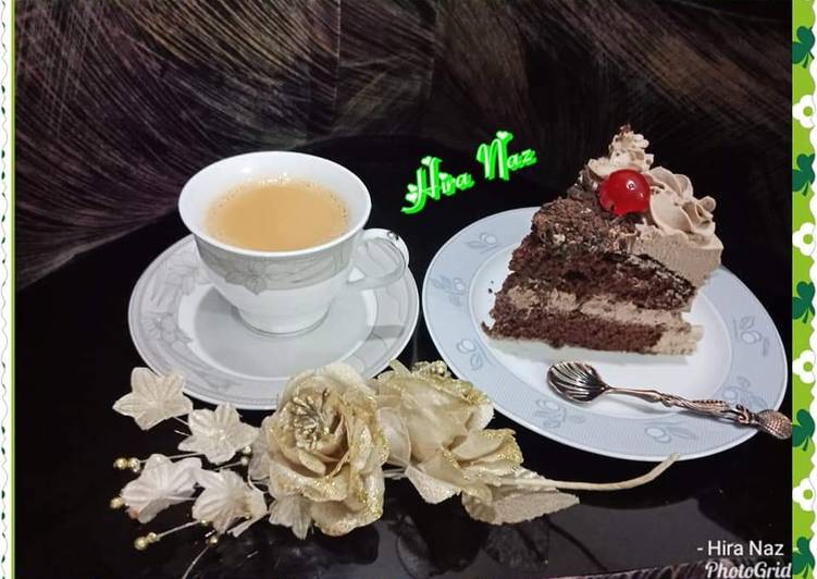Chocolate Cake with Tea