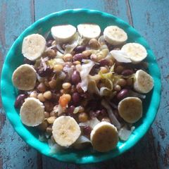 A picture of Githeri with bananas.