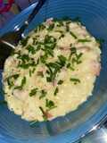 Risotto poireau & lardons avec de la tomme râpée & de la ciboulette