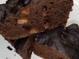 แอปเปิ้ลบราวนี่เข้มข้นในหม้อหุงข้าว (Rich Apple Brownies in a Rice Cooker)