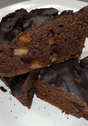 รูปของ แอปเปิ้ลบราวนี่เข้มข้นในหม้อหุงข้าว (Rich Apple Brownies in a Rice Cooker)
