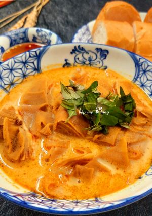 Hình của món Phá lấu sách bò.
