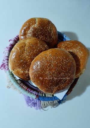 Une photo de Pain burger maxi 🍔