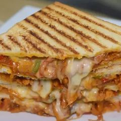 A picture of Chicken Fajita Sandwhich.