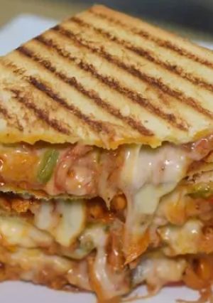 A picture of Chicken Fajita Sandwhich.
