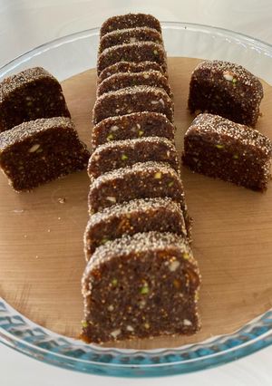 A picture of Anjeer (figs) slice.