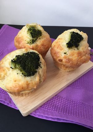 O poză a rețetei Brioșe cu broccoli.