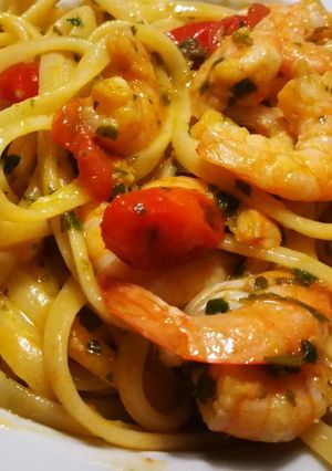 Foto di Linguine e mazzancolle fresche al sugo