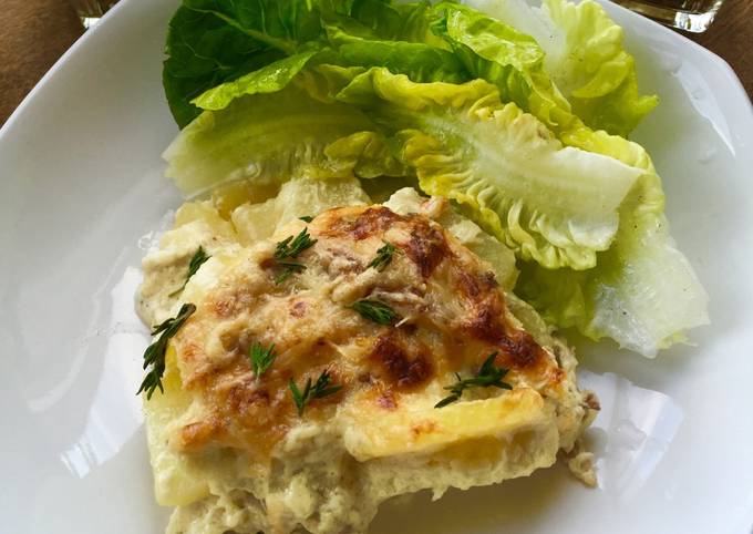 Cheesy Smoked Mackerel Gratin