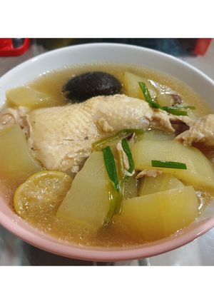 รูปของ ตุ๋นไก่ฟักมะนาวดอง