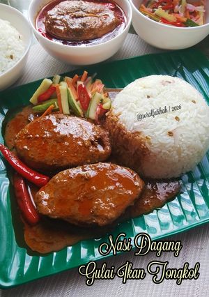 Gambar Nasi Dagang Gulai Ikan Tongkol Terengganu