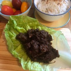 A picture of Beef Rendang - Indonesian.