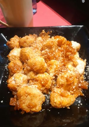 Una foto de Ñoquis de ricota sin harina con salsa de pimentón