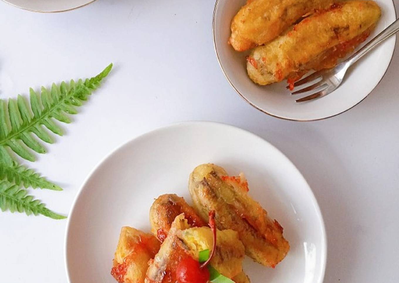 Pisang Goreng Lapis Stroberi