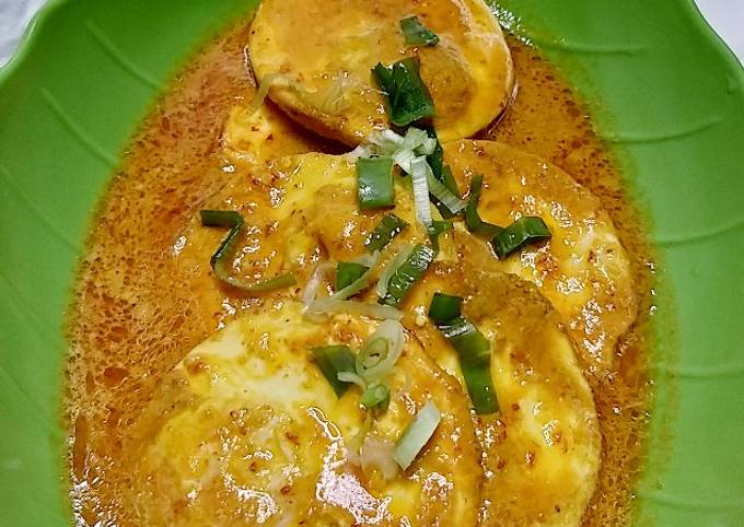 Gulai Telur ceplok