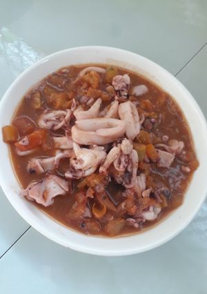 Hình của món Mực xào cà chua.